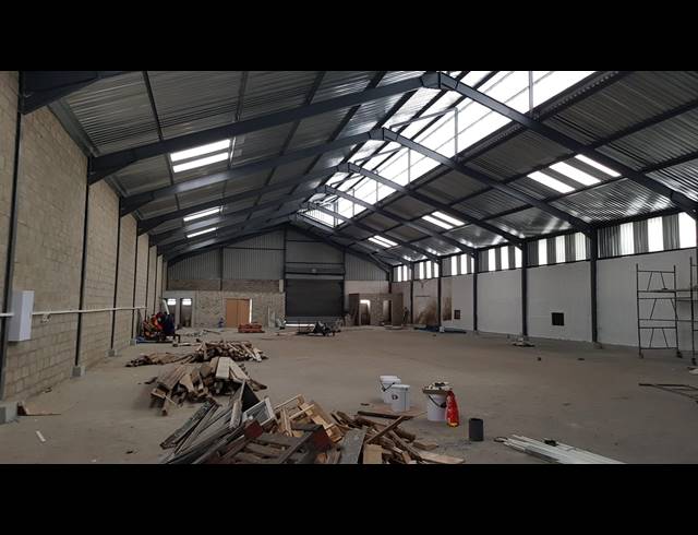 848M² FACTORY TO LET IN BLACKHEATH INDUSTRIAL